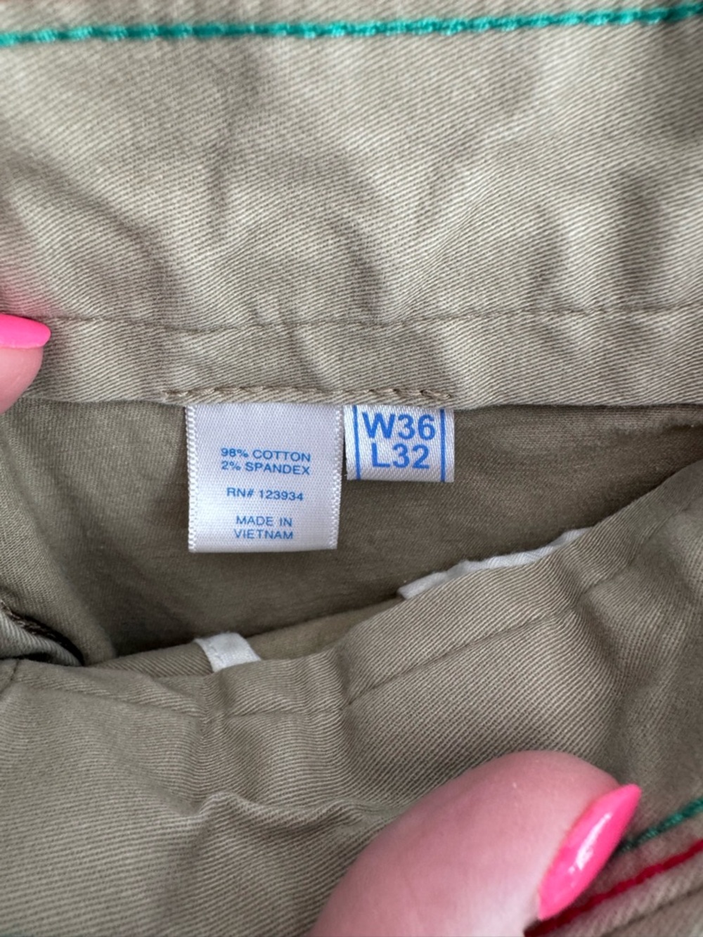 Southern Tide Men's Straight-Leg Chinos in Khaki - Picture 6 of 7